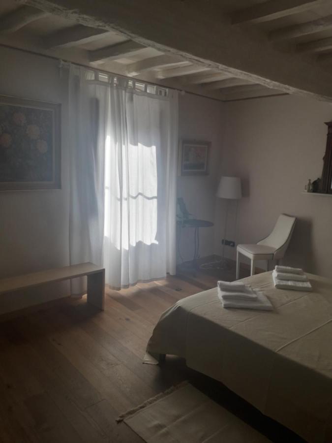 B&B La Casa Di Fuori Porta Gricignano ภายนอก รูปภาพ